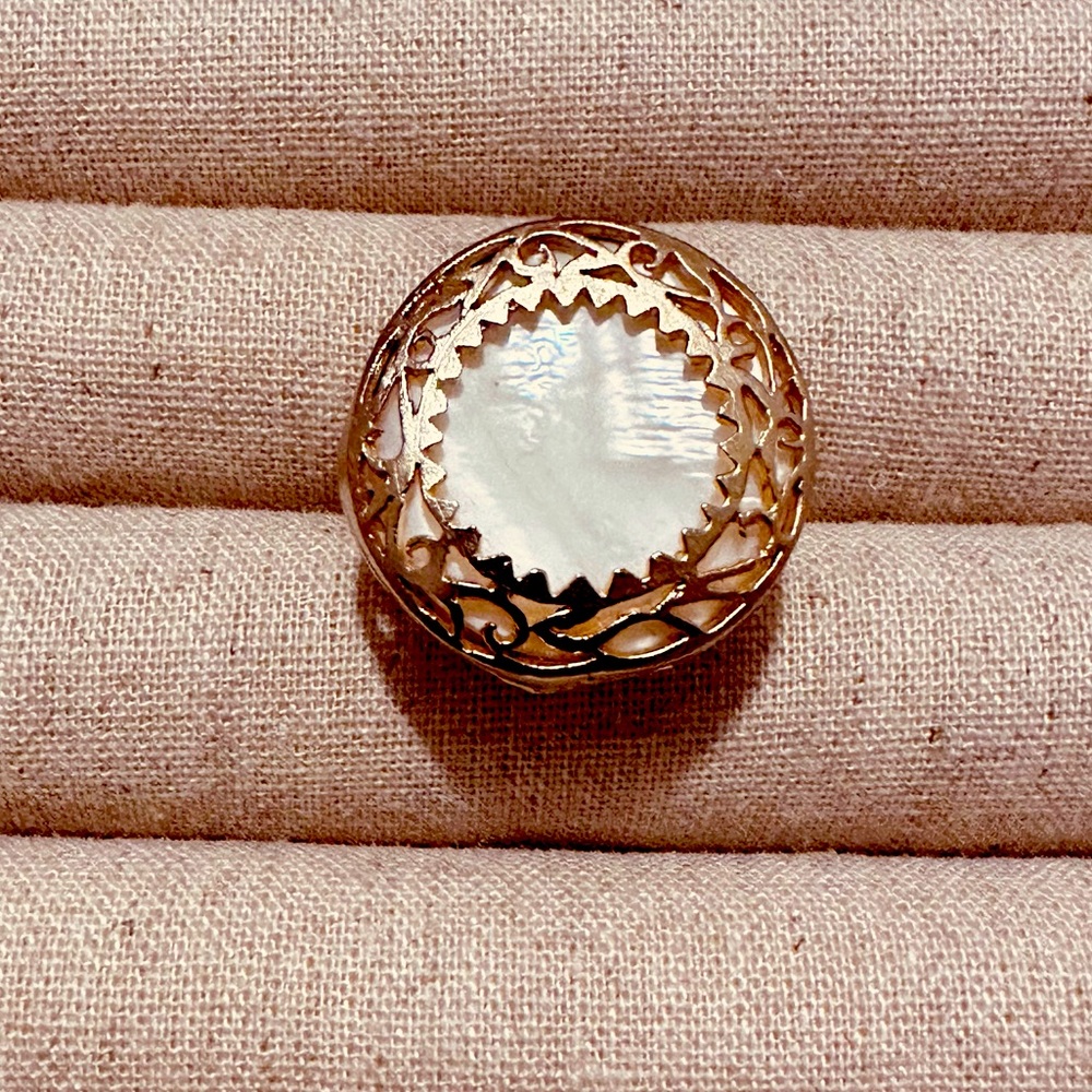 Arabic | Ring | Gold Plated Arabic ring with Moonstone